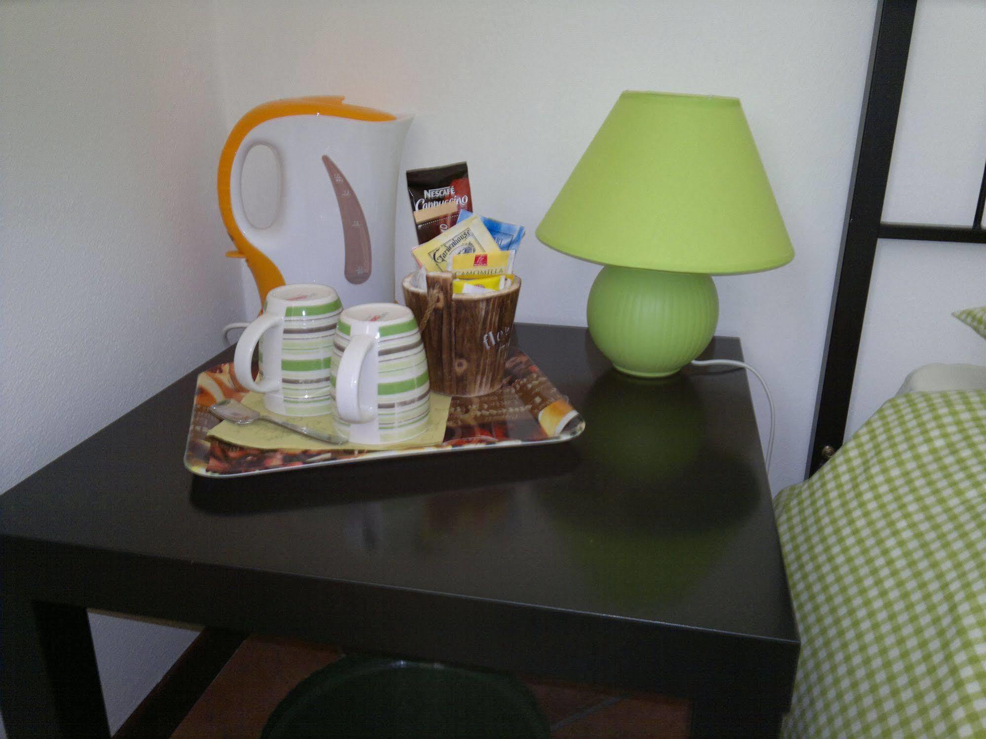 Lo Scoiattolo E La Noce Bed & Breakfast Stresa Ngoại thất bức ảnh