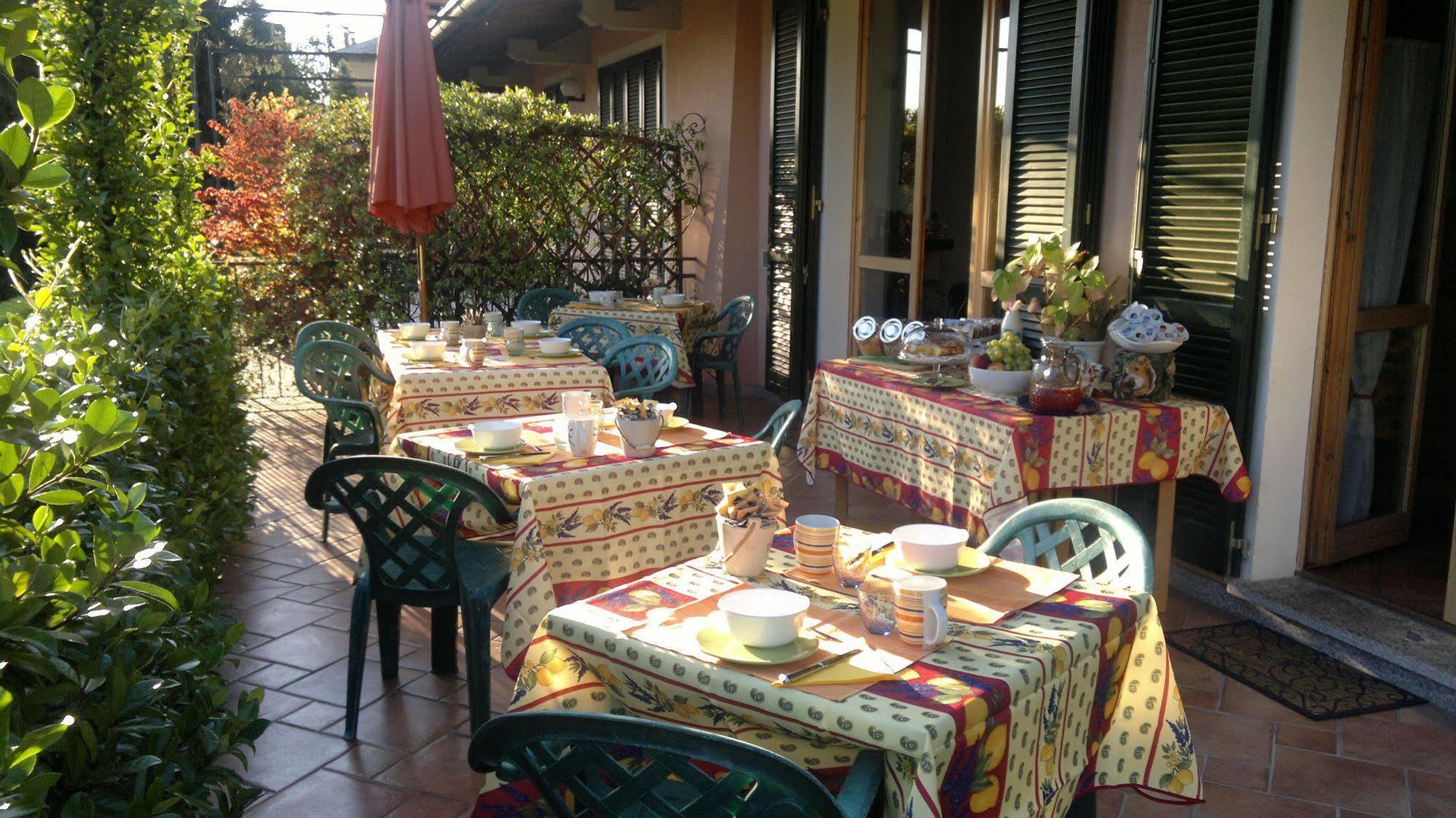Lo Scoiattolo E La Noce Bed & Breakfast Stresa Ngoại thất bức ảnh
